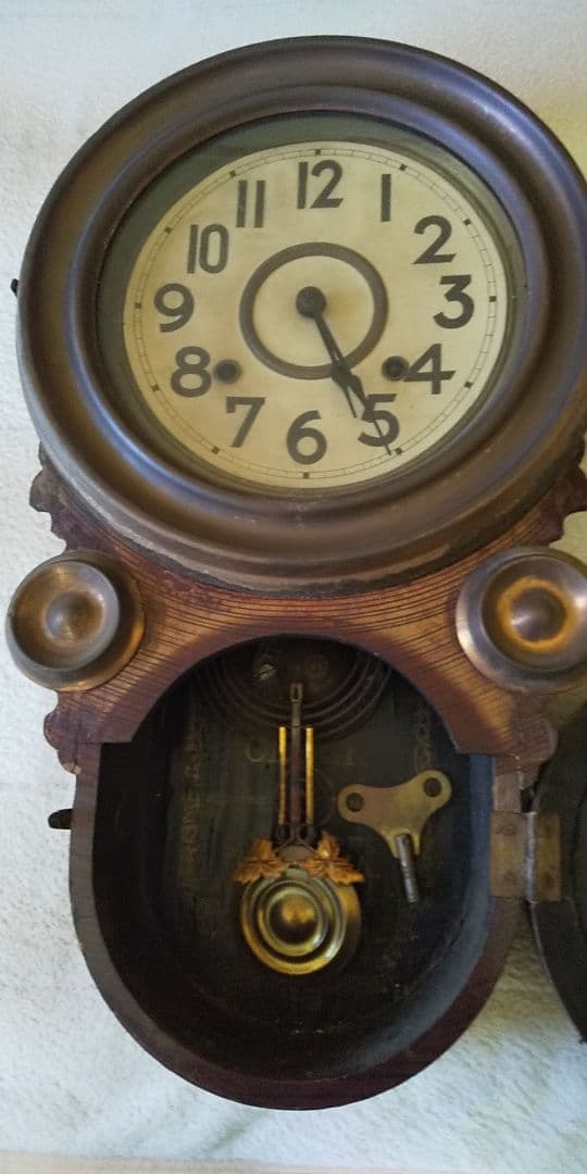 ヴィンテージ 木製掛時計 ゼンマイ式 精工舎