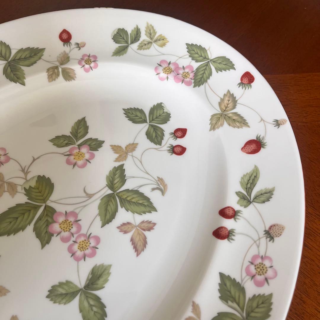 【美品】英国製　ウェッジウッド★ワイルドストロベリー★オーバルパーティプレート②