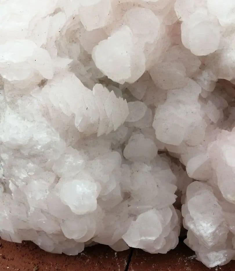 含マンガン変種方解石　CaCO3　カルサイト　9.5kg ーtot021