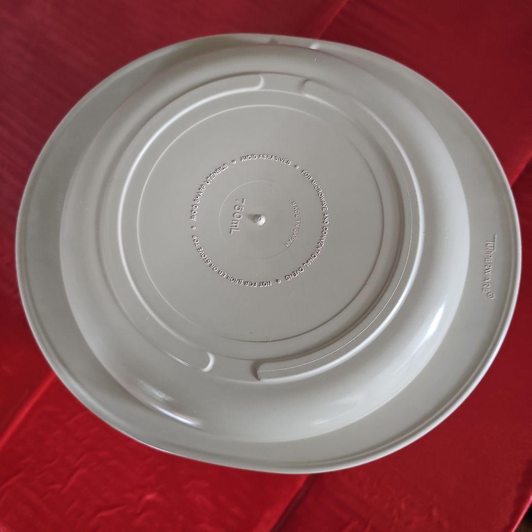 マイクロウェーブ&コンベンションオーブン。 上750ml本体2000ml