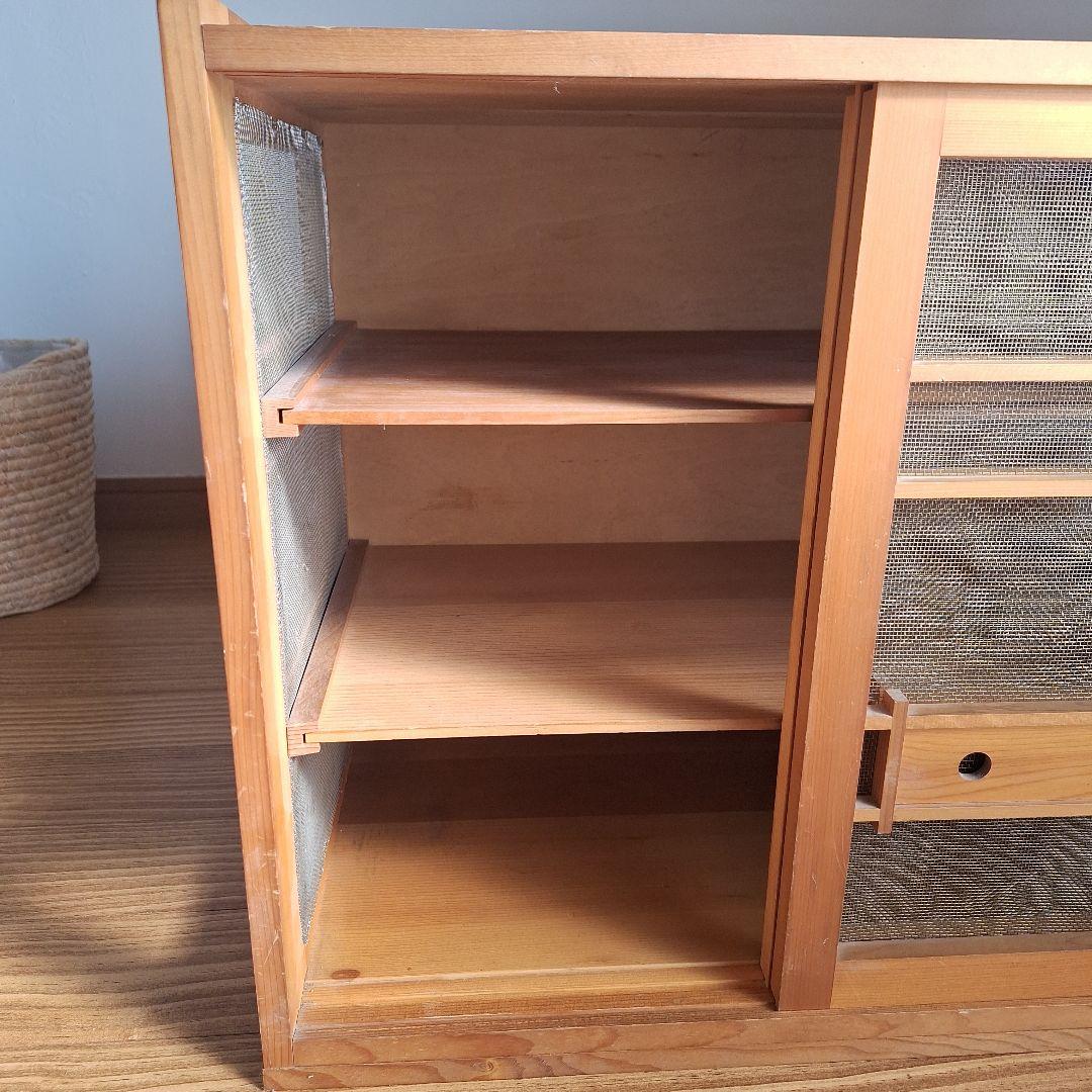 蝿張棚　　レトロ木製食品棚　アンティーク棚　フードストッカー