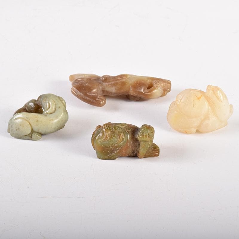 中国　玉石彫刻　神獣　根付　紙鎮　置物　4点まとめて　D　R8460