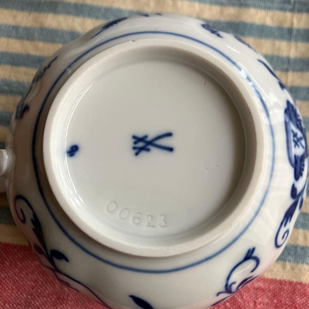 マイセンブルーオニオン　ペアティーカップ&ソーサー