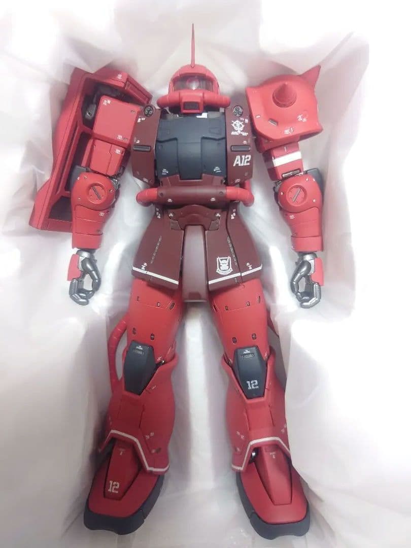 【新品同様】GUNDAM FIX FIGURATION シャア専用ザク II