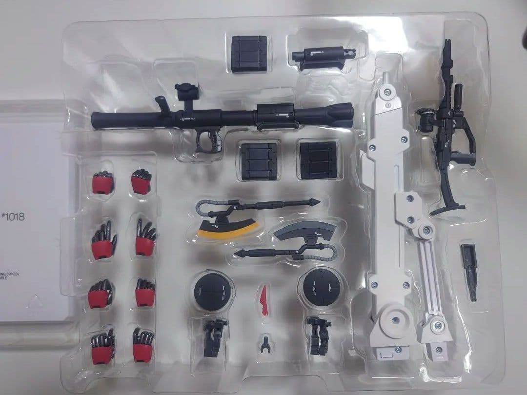 【新品同様】GUNDAM FIX FIGURATION シャア専用ザク II