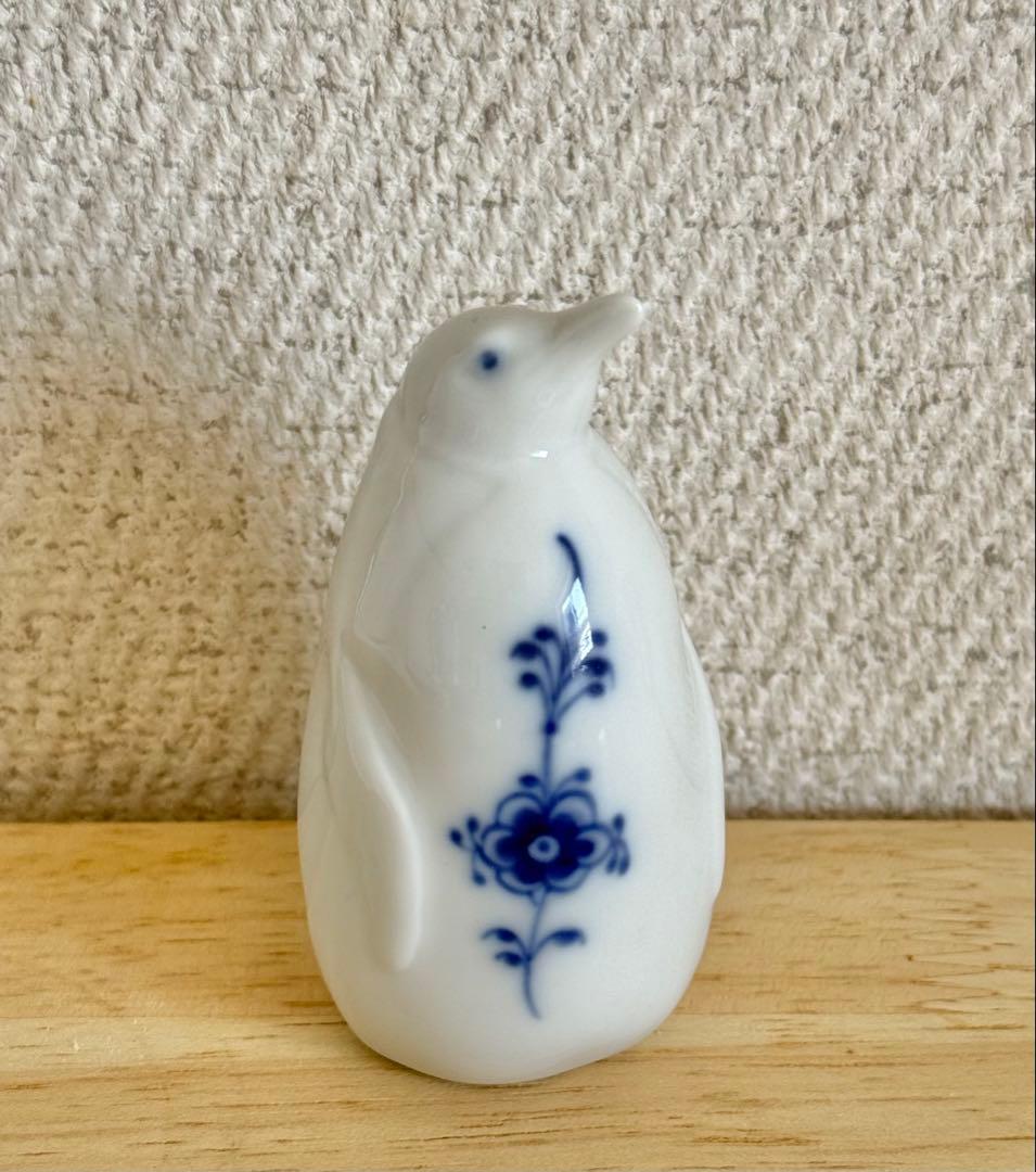 【美品】ロイヤルコペンハーゲン　ブルーフルーテッド柄ペンギン