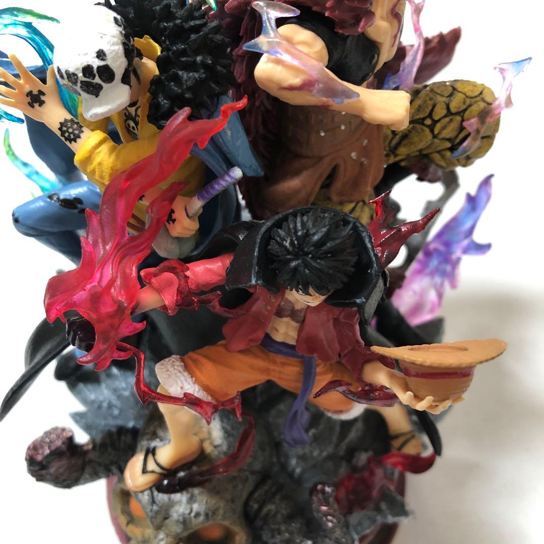 ワンピース　フィギュア　鬼ヶ島決戦　三船長　(ルフィ・ロー・キッド)