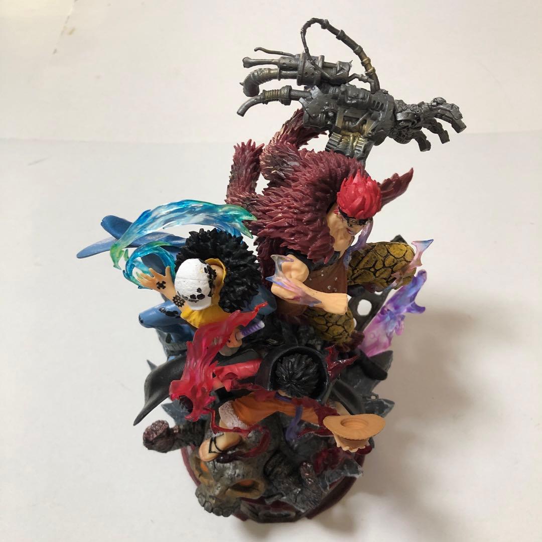ワンピース　フィギュア　鬼ヶ島決戦　三船長　(ルフィ・ロー・キッド)