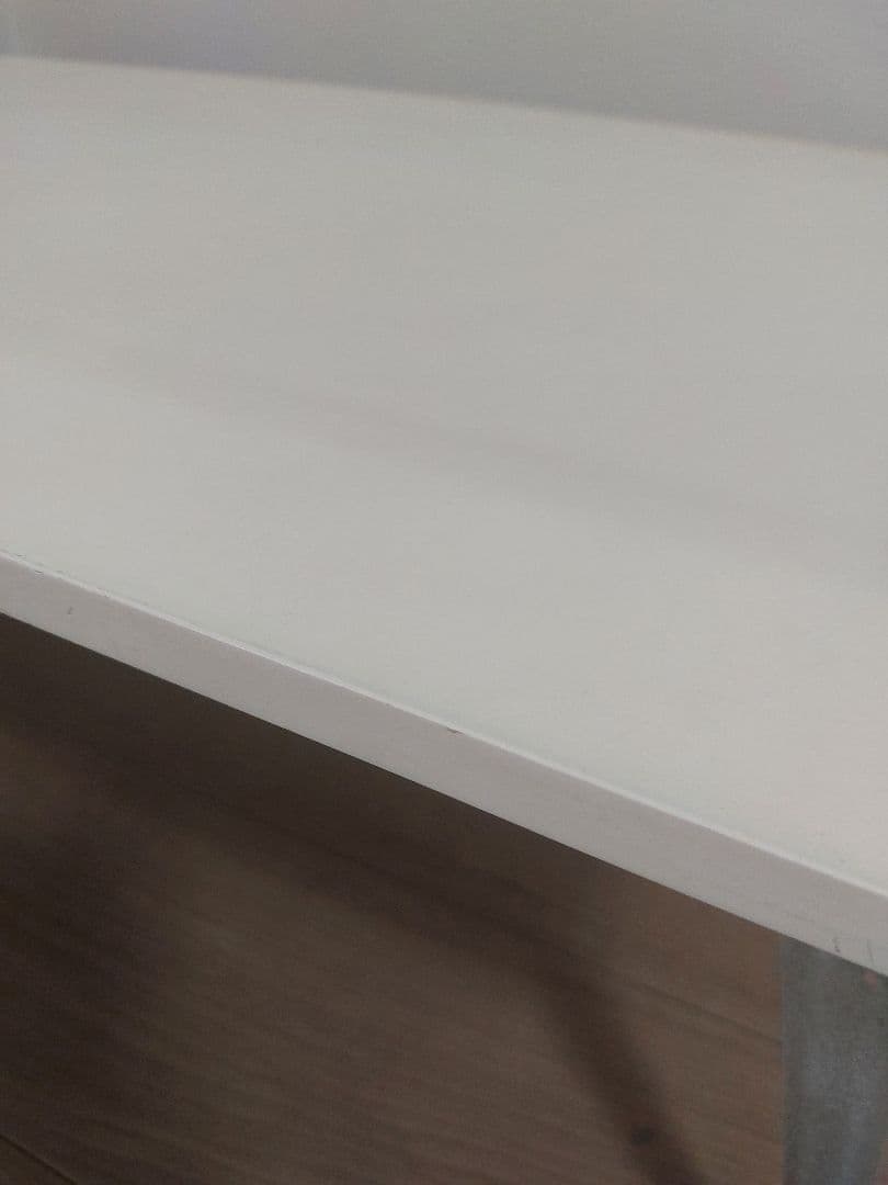 ホワイトセンターテーブル