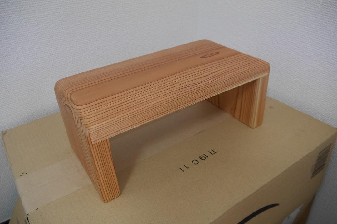木製 踏み台、モニタ台、飾り台