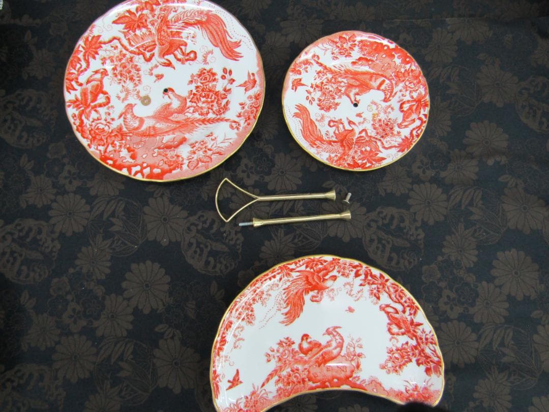 激レア　ロイヤルクラウンダービー　エイビスレッド 2段ケーキスタンド