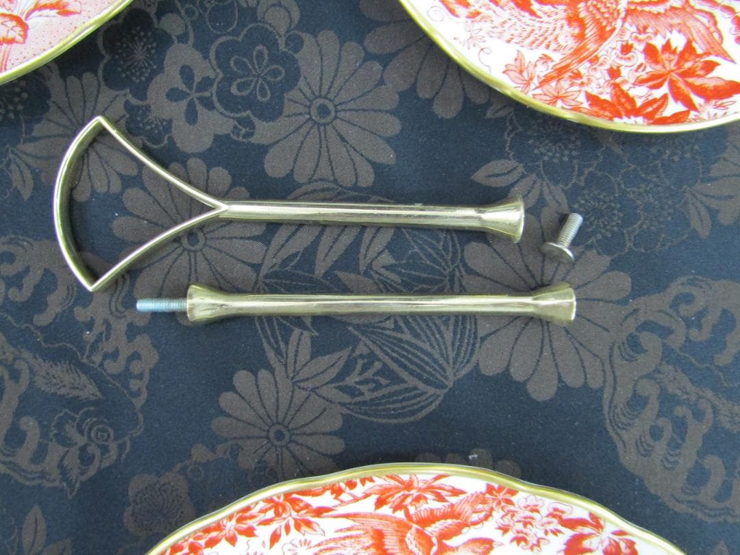 激レア　ロイヤルクラウンダービー　エイビスレッド 2段ケーキスタンド