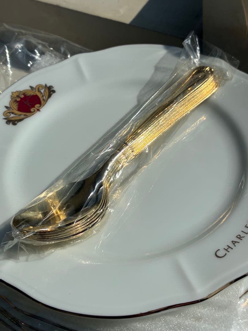 CHARLES JEANNE 食器セット 5枚プレートとボウル