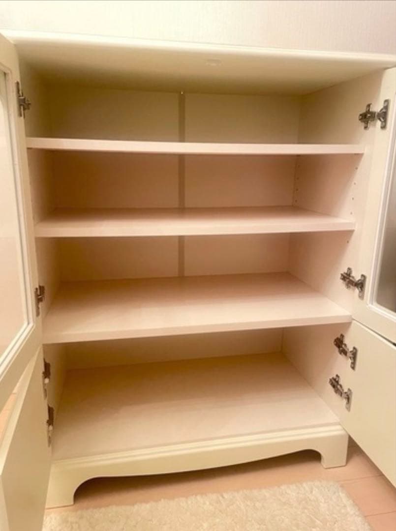 【アンティーク】ガラスキャビネット　ディスプレイ　白　オフホワイト　サロン　展示