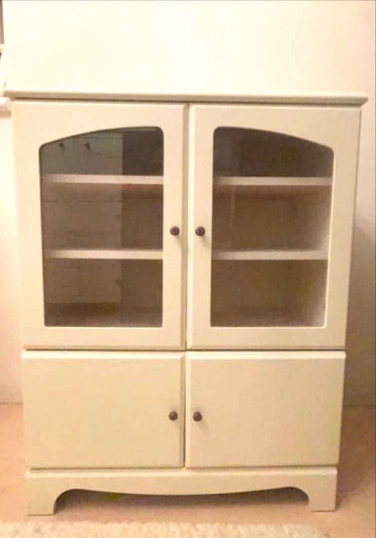 【アンティーク】ガラスキャビネット　ディスプレイ　白　オフホワイト　サロン　展示