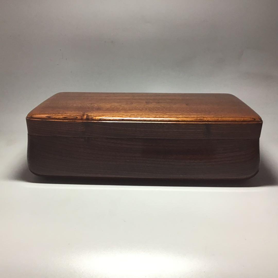 紅神代欅玉杢拭き漆蓋物入選作