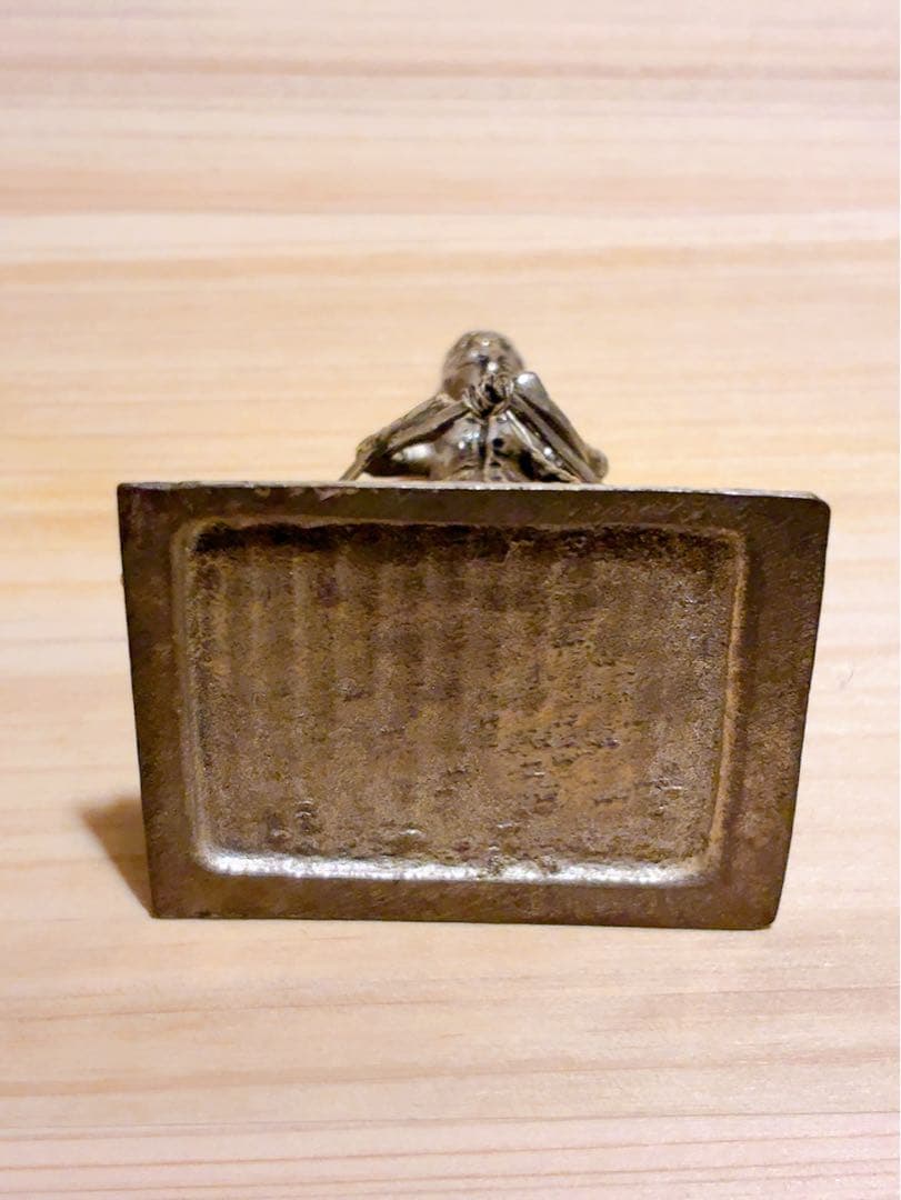 オランダHooijkaas社製、純銀835S『ミニチュア・編物する婦人』 - メルカリ