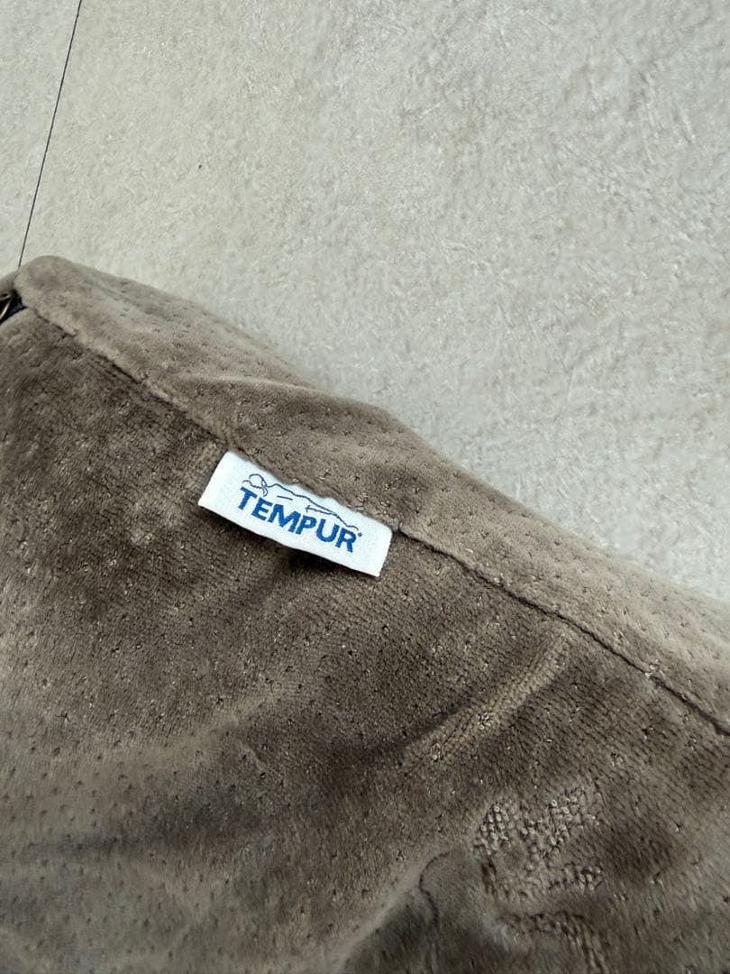 【値下げ】TEMPUR 低反発枕　持ち運び　アウトドア
