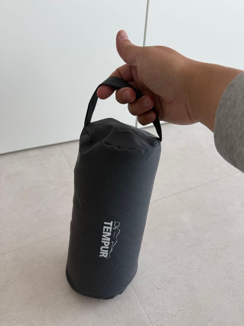 【値下げ】TEMPUR 低反発枕　持ち運び　アウトドア
