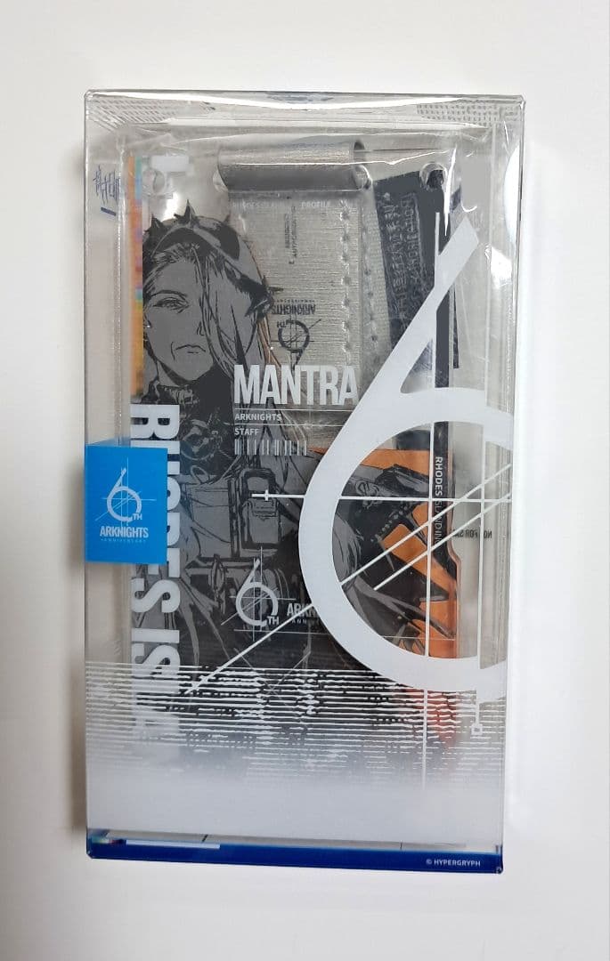 アークナイツ】6周年限定 アクリルストラップ 通行認証 MANTRA - メルカリ