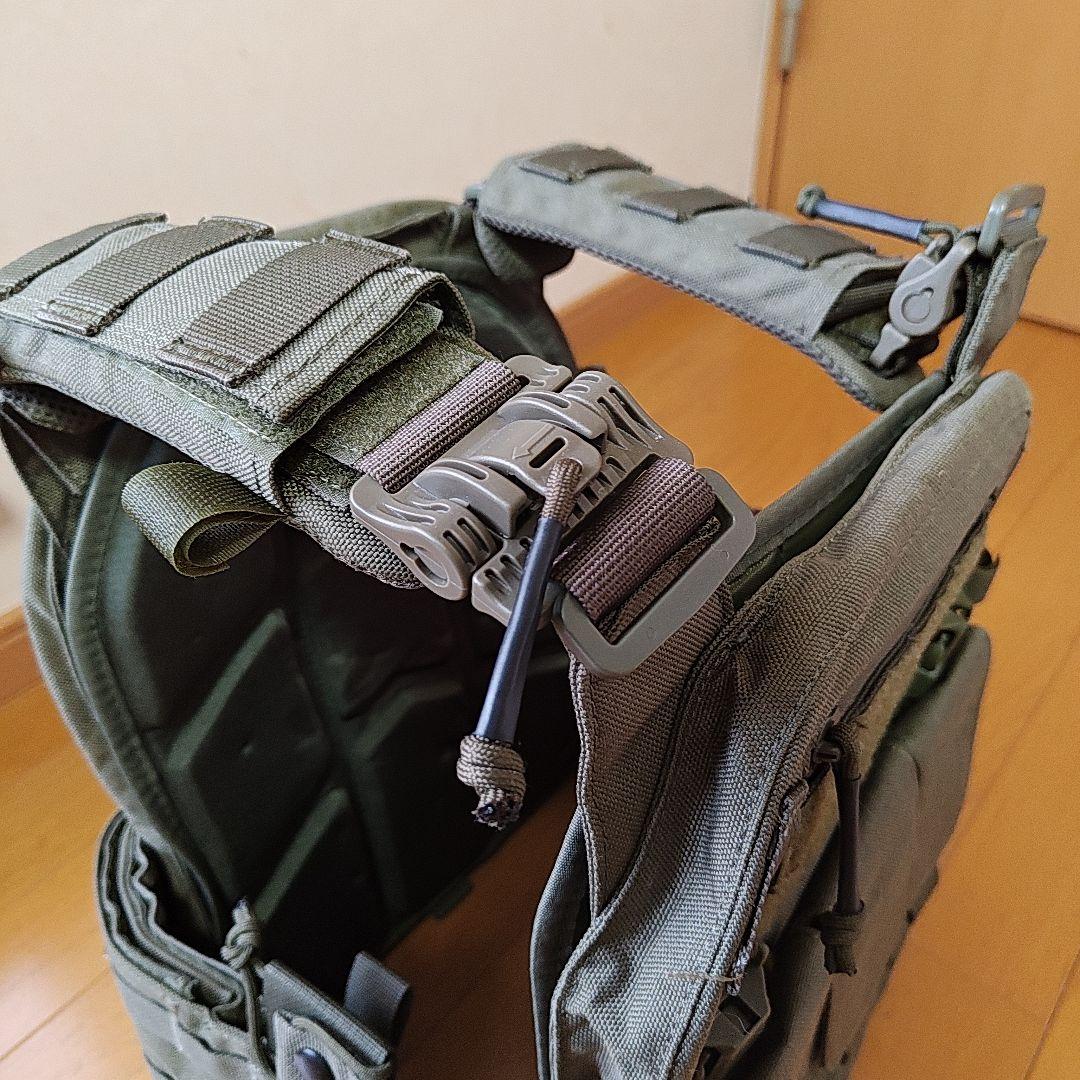 HINFWOOD製OD色プレートキャリア