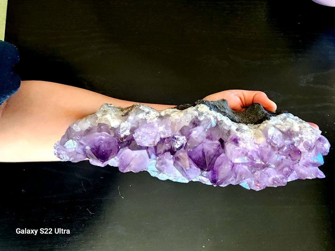 ブラジル産アメジスト 自然石 約30cm