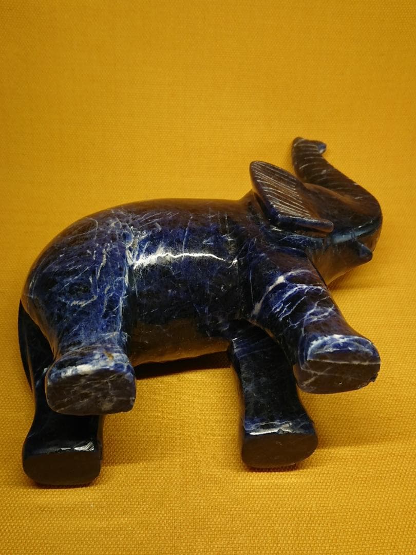 【美品】象　彫刻　天然石　オブジェ　置物　インテリア　工芸品　美術品　A1262