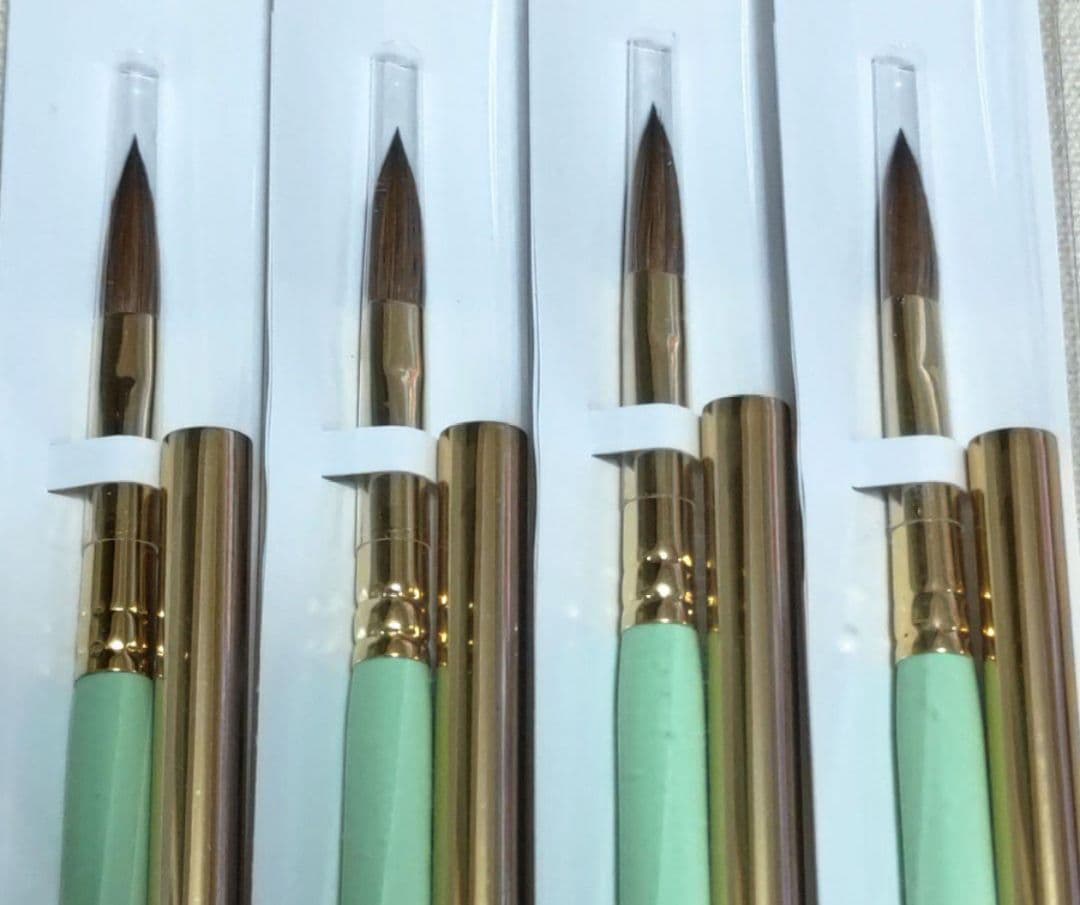 フルリア スカルプチュアブラシ グリーン4本セット