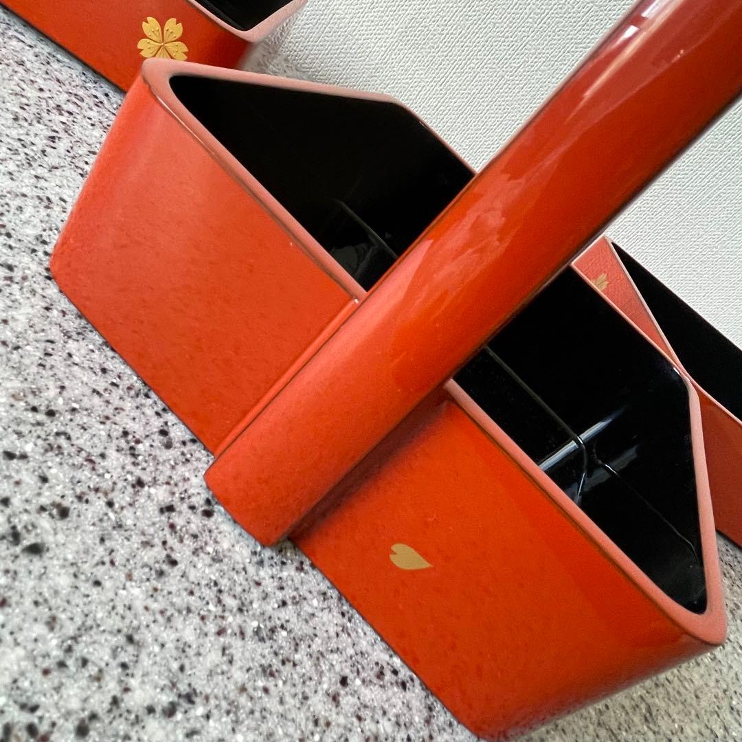 超美品　漆器　輪島塗　手提重　朱色　もみじ　桜　3段　重箱　お祝い　ひな祭り