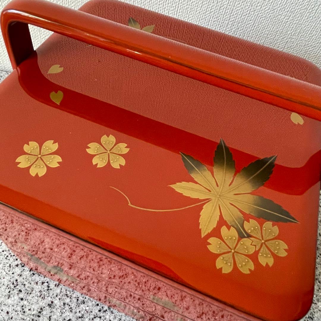 超美品　漆器　輪島塗　手提重　朱色　もみじ　桜　3段　重箱　お祝い　ひな祭り