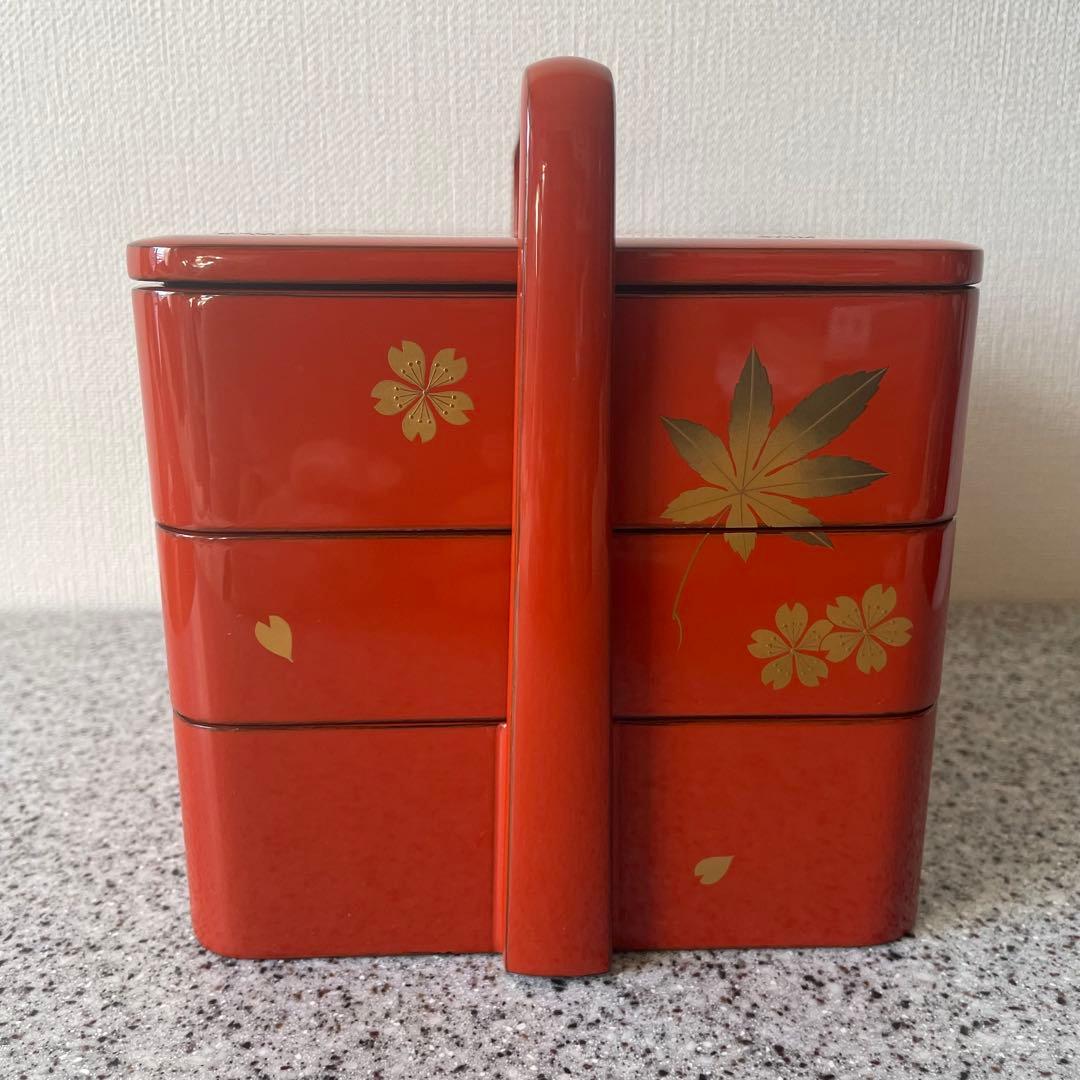 超美品　漆器　輪島塗　手提重　朱色　もみじ　桜　3段　重箱　お祝い　ひな祭り