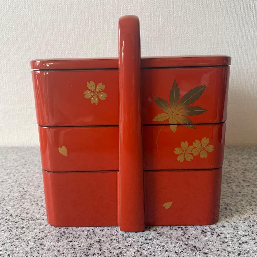 超美品　漆器　輪島塗　手提重　朱色　もみじ　桜　3段　重箱　お祝い　ひな祭り
