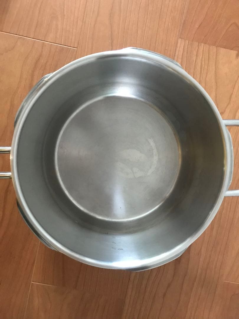 タッパーウェア　パーフェクトキッチン・圧力鍋　５L スノコ付き