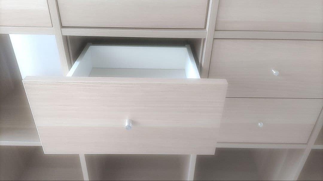 IKEAのシェルフユニット　ホワイトステインオーク調