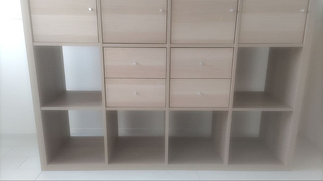 IKEAのシェルフユニット　ホワイトステインオーク調