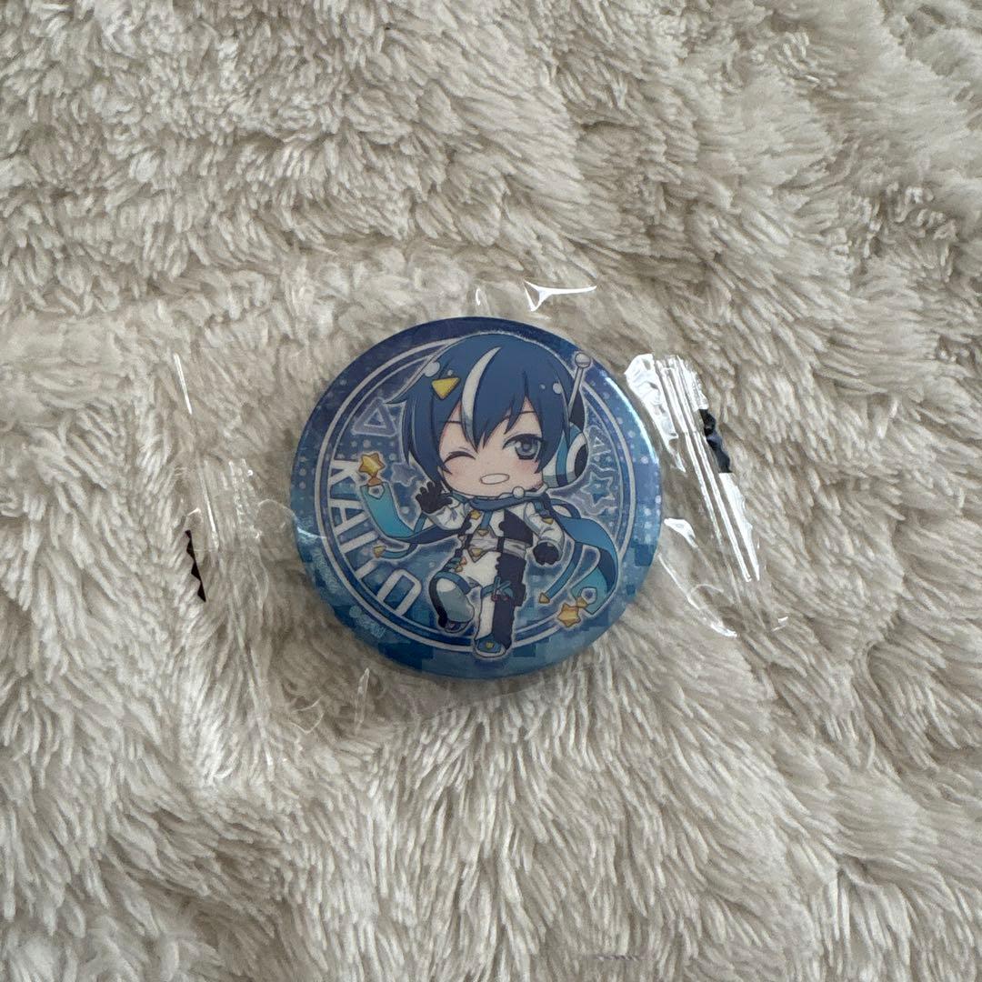 KAITO 缶バッジ - メルカリ