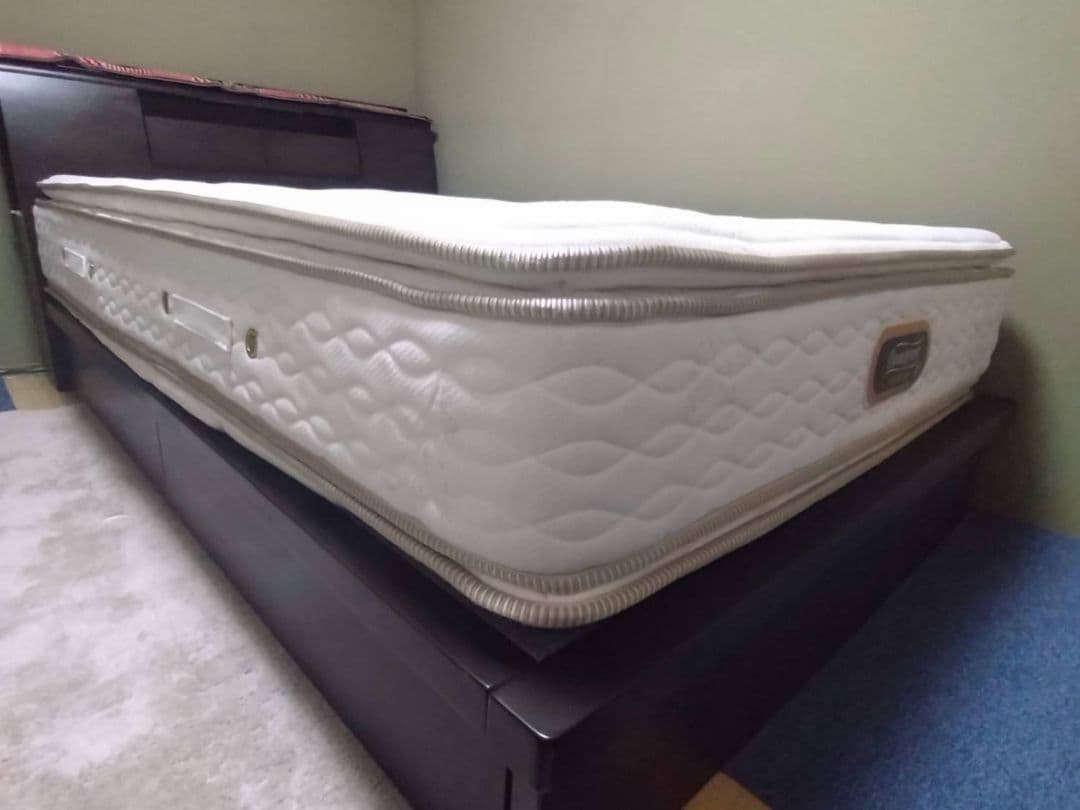 シモンズ　セミダブル マットレス　ゴールデンバリュー ピロートップ