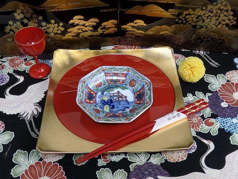 大聖寺伊万里 菊に龍 岩に欄干の図 八角4寸皿 4枚 D702AS-fbho