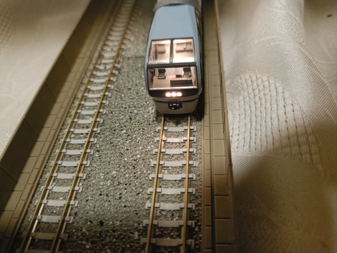 訳ありKATO 10-177 + 10-178 251系スーパービュー室内灯付き