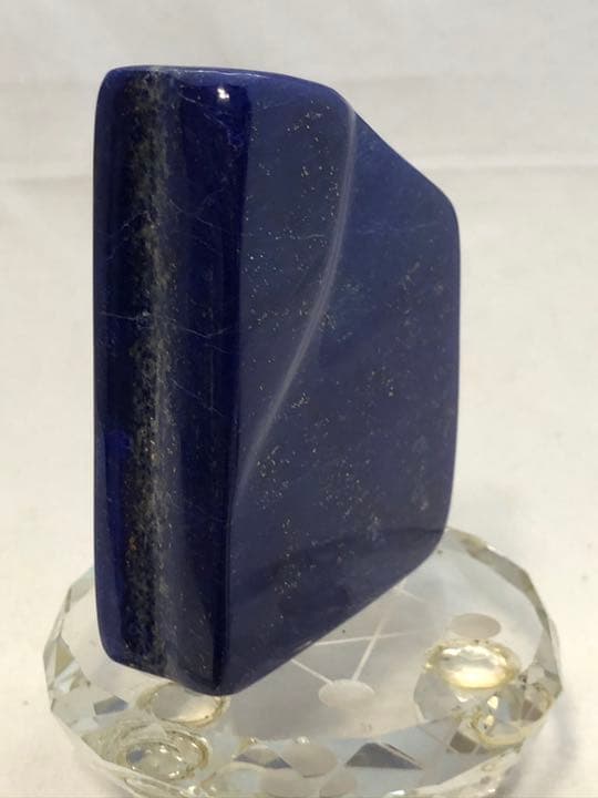 聖なる石「ラピスラズリ」希少！濃いブルー　和名「瑠璃」約260g