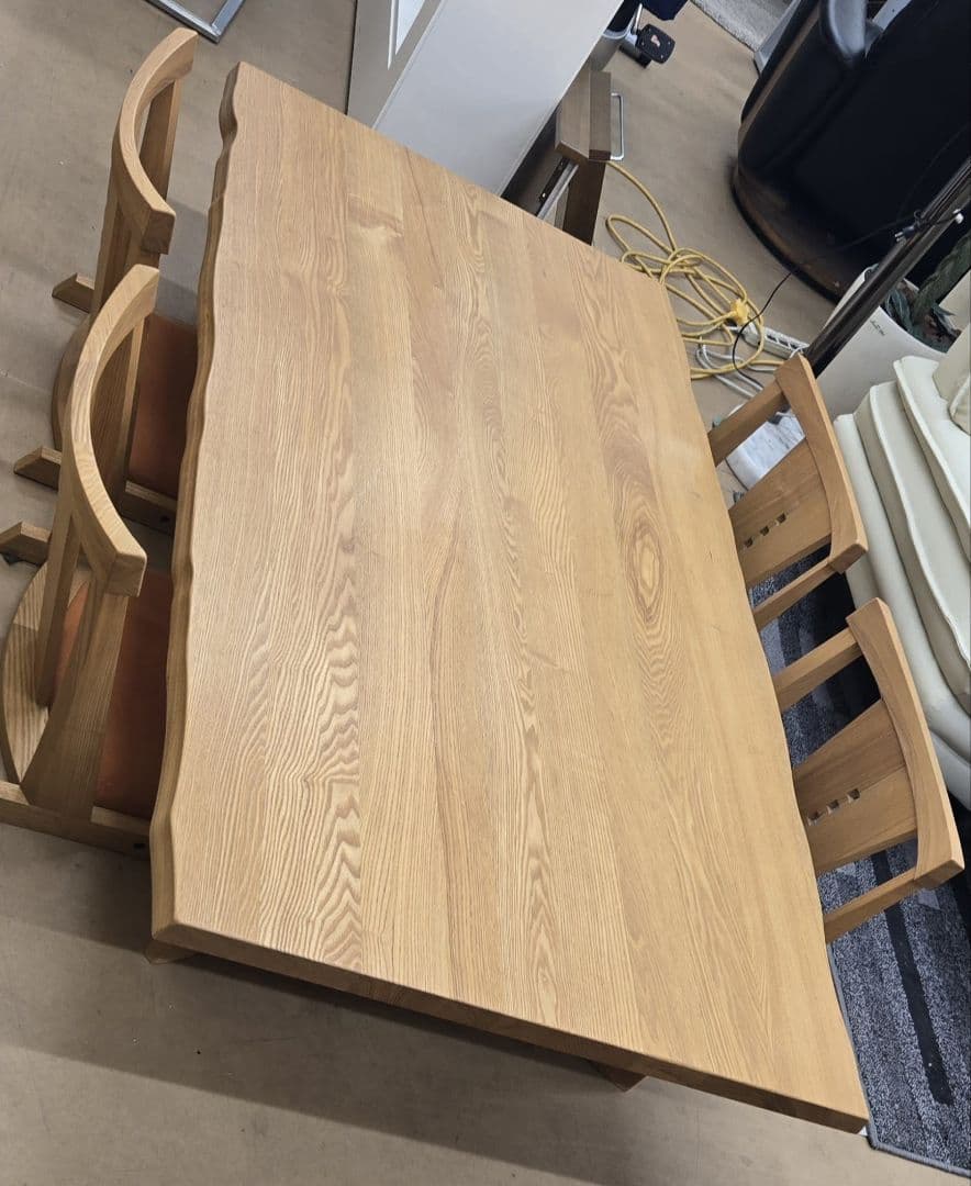 木製座卓・ちゃぶ台 6人掛け 自然なエッジ