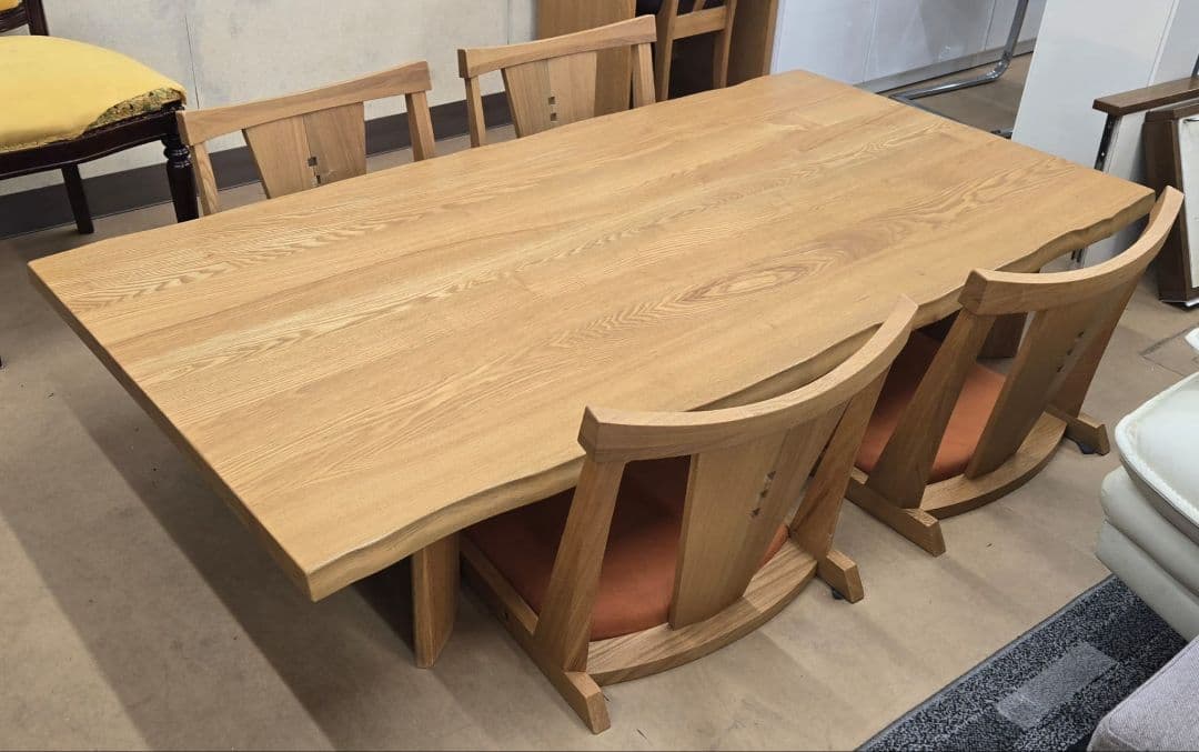 木製座卓・ちゃぶ台 6人掛け 自然なエッジ