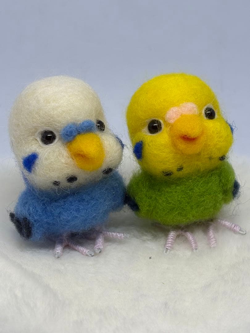 ハンドメイド　羊毛フェルト　ウォール飾りセキセイインコ