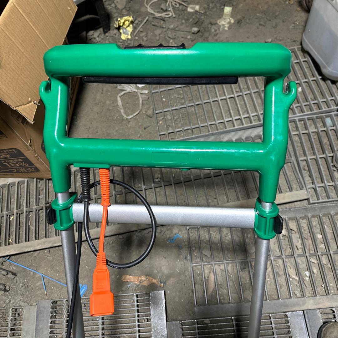 マキタ makita コード式電動芝刈り機 MLM2851