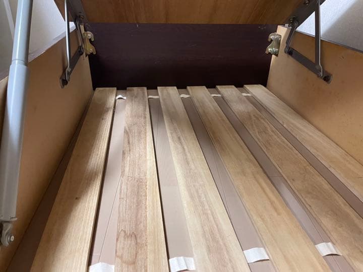 跳ね上げ式　ベッドフレーム　合田木工