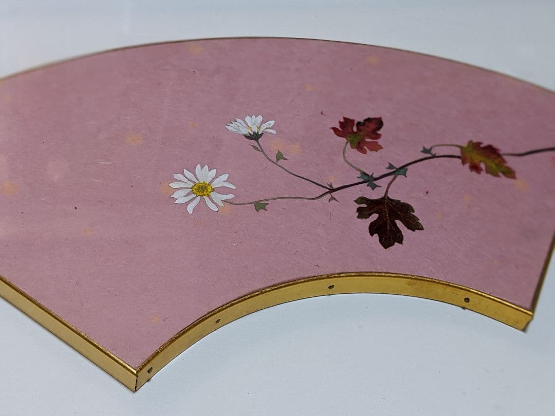 扇画「紅葉」下枯れの菊 寒菊 (日本画)