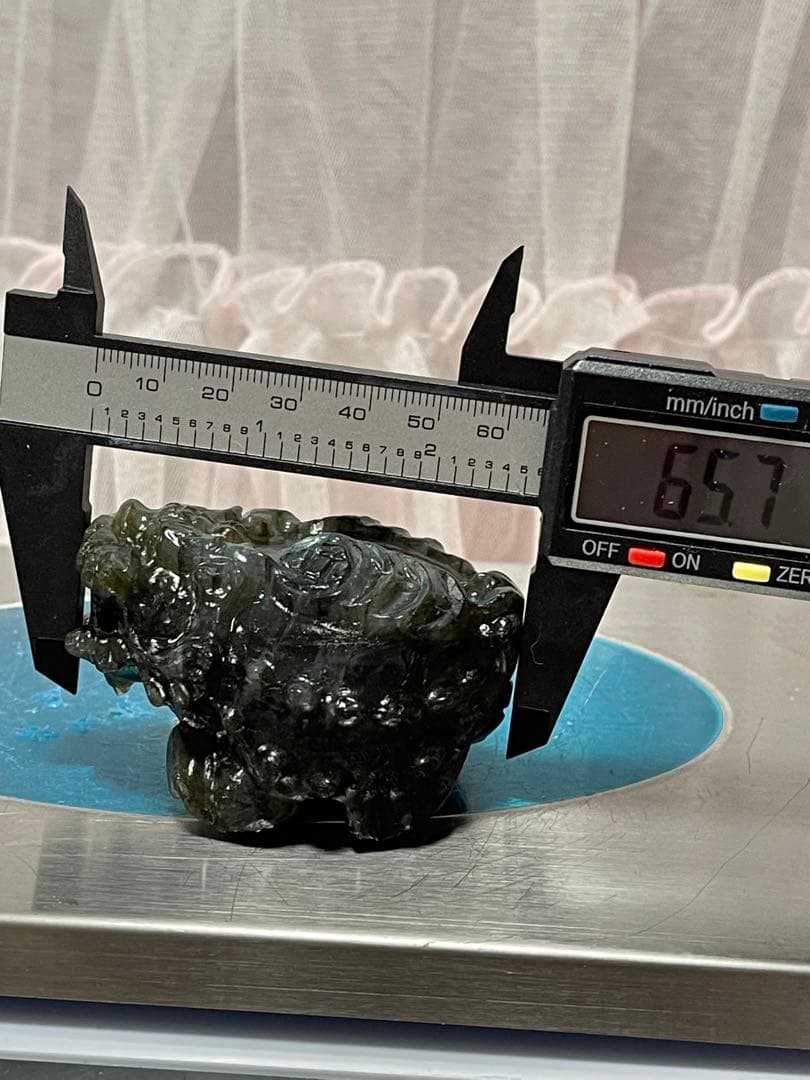 綺麗　天然石 フローライト ライオン 龍亀