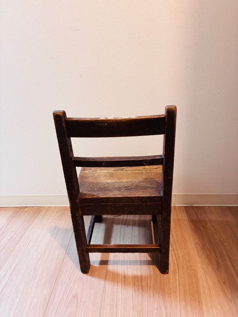ま*よ様 木製アンティークチェア　キッズサイズ