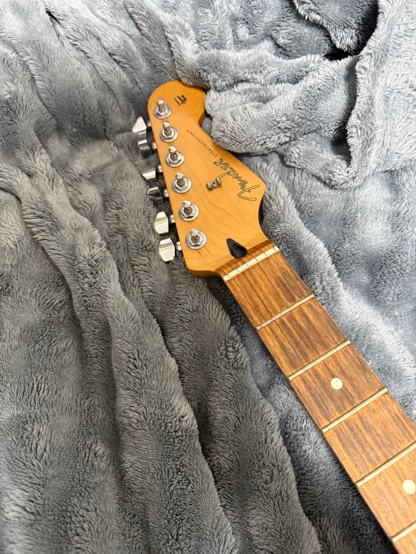 ギター Fender Player Stratocaster HSS PF BLK