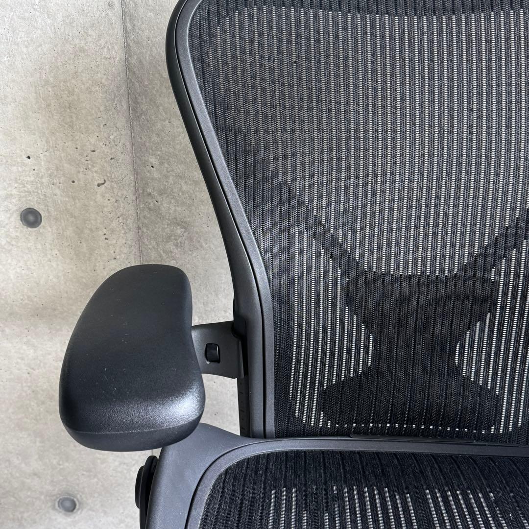 ハーマンミラー アーロンチェア クラシック Bサイズ